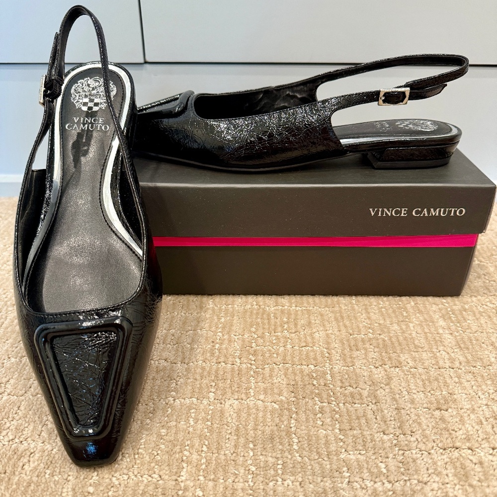 Vince Camuto "Savy" sling back flats - black